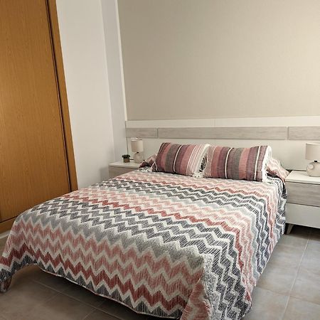 Apartamento Las Palmeras - Con Terraza, Barbacoa, Aire Acondicionado Y A 250M De La Playa! Лос Алказарес Экстерьер фото