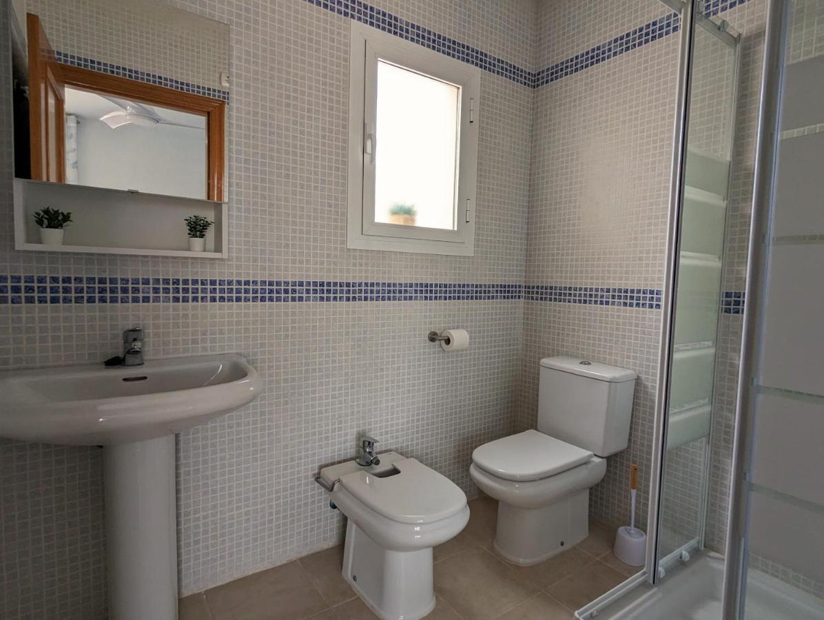 Apartamento Las Palmeras - Con Terraza, Barbacoa, Aire Acondicionado Y A 250M De La Playa! Лос Алказарес Экстерьер фото